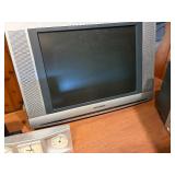 Vintage Electronics & Clocks Estate Lot – Sylvania TV, Radio Shack, Sony Dream Machine