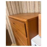 Vintage Dixie Furniture 5-Drawer Oak Chest of Drawers / Tallboy Dresser