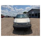 2001 Toyota Sienna
