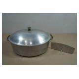 Vintage SuperHealth Aluminum Roasting Pan/Dutch Oven
