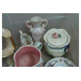 Assorted Tea Set Pieces