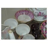 Assorted Tea Set Pieces