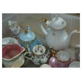 Assorted Tea Set Pieces