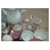 Assorted Tea Set Pieces