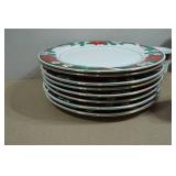32-Piece Vintage Tienshan 'Deck the Halls' Dinnerware Set