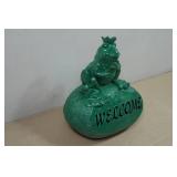 Welcome Frog Yard Statue