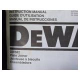 Working DEWALT Model DW682 Plate Joiner & Random Orbit Palm Sander