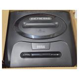 EXCELLENT Clean Like-New Condition SEGA GENESIS Video Game System w/Original Box