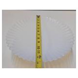 Excellent Vintage Murano Yalos Casa Opalescent Footed Glass Cake Stand