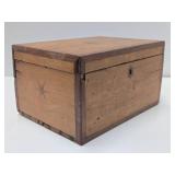 Early Antique Folk Art Wood Box w/Inlaid Heart & Stars