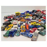 Large Lot of Assorted Matchbox, Hot Wheels & other Cars - Some Vintage