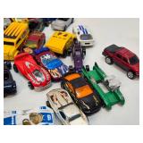 Large Lot of Assorted Matchbox, Hot Wheels & other Cars - Some Vintage