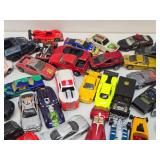 Large Lot of Assorted Matchbox, Hot Wheels & other Cars - Some Vintage