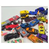 Large Lot of Assorted Matchbox, Hot Wheels & other Cars - Some Vintage