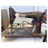 Vintage / Antique SINGERN & ModernAge Sewing Machines