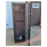 Quality SENTRY Heavy Duty Executive Gun Safe Model G5241-1