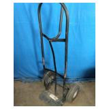 Milwaukee 600-lb Capacity 2-Wheel Black Steel Standard Hand Truck