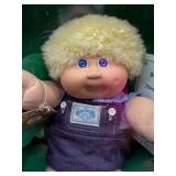 Cabbage Patch Kids - 1985 - Coleco - Fuzzy - Lemon Hair - Blue Eyes - Boy - Dimples - MIB