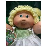 Cabbage Patch Kid - Coleco - 1985 - Yellow Blonde - Ponytail - Green Eyes - Girl - Dimples & Tooth - MIB