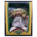 Cabbage Patch Kid - Coleco - 1985 - Pigtails - Lemon Blonde Hair - Blue Eyes - Girl - Dimples & Tooth - MIB