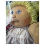 Cabbage Patch Kid - Coleco - 1985 - Pigtails - Lemon Blonde Hair - Blue Eyes - Girl - Dimples & Tooth - MIB