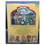 Cabbage Patch Kid - Coleco - 1985 - Loop - Wheat Hair - Green Eyes - Boy - Dimples & Pacifier - MIB