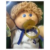Cabbage Patch Kid - Coleco - 1985 - Loop - Wheat Hair - Blue Eyes - Boy - Dimples & Pacifier - MIB - Garvey Irving - #2