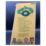 Cabbage Patch Kid - Coleco - Loop - Champagne Hair - Blue Eyes - Boy - Dimples & Teeth - Holding Hand - MIB