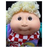 Cabbage Patch Kid - Designer Series - Blonde - Ponytail - Brown Eyes - Girl - Chin Dimple