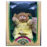Cabbage Patch Kid - Coleco - 1985 - Double Braided Ponytail - Gold Hair - Blue Eyes - Girl - Dimples & Tooth - MIB