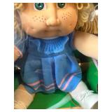 Cabbage Patch Kid - Ideal - Les Patoufs - Double Braided Ponytail - Gold Hair - Green Eyes - Girl - Dimples & Freckles - MIB