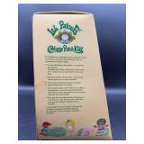 Cabbage Patch Kid - Ideal - Les Patoufs - Double Braided Ponytail - Gold Hair - Green Eyes - Girl - Dimples & Freckles - MIB