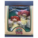 Cabbage Patch Kids - Twins - Coleco - 1985 - Double Ponytails - Red Hair - Green Eyes - Girls - Dimples & one Pacifier - MIB