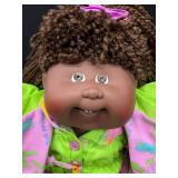 Cabbage Patch Kid - Coleco - Designer Line - African American - Brown Hair - Brown Eyes - Girl - Teeth - No Box