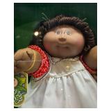 Cabbage Patch Kid - Coleco - African American - Double Ponytail - Brown Hair - Brown Eyes - Girl - MIB