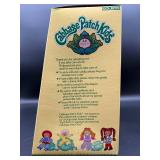 Cabbage Patch Kid - Coleco - 1985 - Double Ponytail - Brown Hair - Brown Eyes - Girl - Dimples - MIB