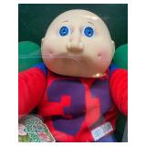 Cabbage Patch Kids - Coleco - 1985 - Bald - Blue Eyes - Dimples - MIB - Sweatsuit