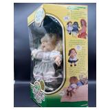 Vintage Cabbage Patch Kids Talking Kid Eleanore Lara NIB