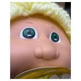 Cabbage Patch Kid - Coleco - Braided Ponytail - Lemon Hair - Green Eyes - Girl - Dimples & Pacifier - with Box
