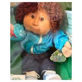 Cabbage Patch Kid - Coleco - Loop - Auburn Hair - Brown Eyes - Boy - Dimples & Teeth - Hand Holds - MIB