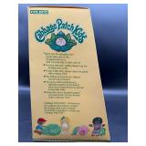 Cabbage Patch Kid - Coleco - 1985 - Loop - Auburn Hair - Brown Eyes - Boy - Dimples & Tooth - MIB