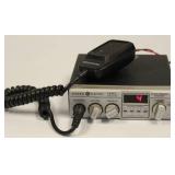 CB Radio General Electric Model # 3-5805A, 40 Channel With Mic, Power Up