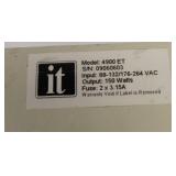ILLUMINATION TECHNOLOGIES 4900 FIBER OPTIC LIGHT SOURCE