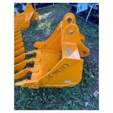 FUTURE CAT305 Excavator Bucket, 24 Inch