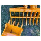 FUTURE 44' CAT 305 Dense-Teeth Rake