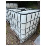 Y - IBC Tote - Plastic Tank in Metal Cage