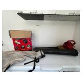 Leaf Blower Vac - Toro 850 Super Blower Vac With Bag & Tubes