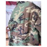 Camouflage Jacket/Cold Weather Coat Liner - Large