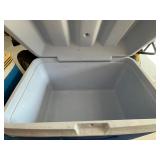 Coolers - Igloo & Rubbermaid Mixed Lot of 2