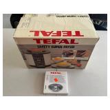 Deep Fryer - Tefal Safety Super Fryer With Charcoal Filter in Orig Pkg
